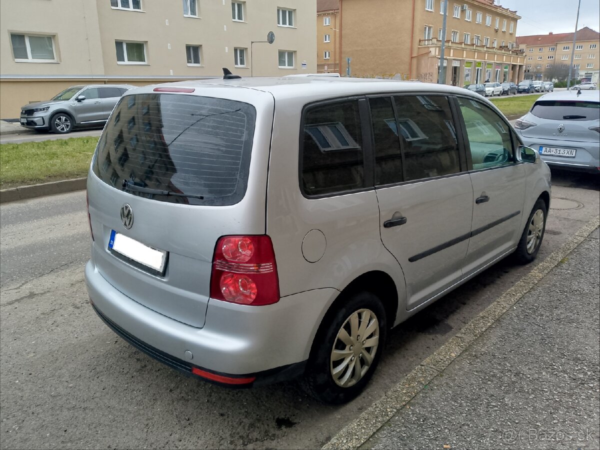 Volkswagen Touran 1, 9 TDI Facelift - 2