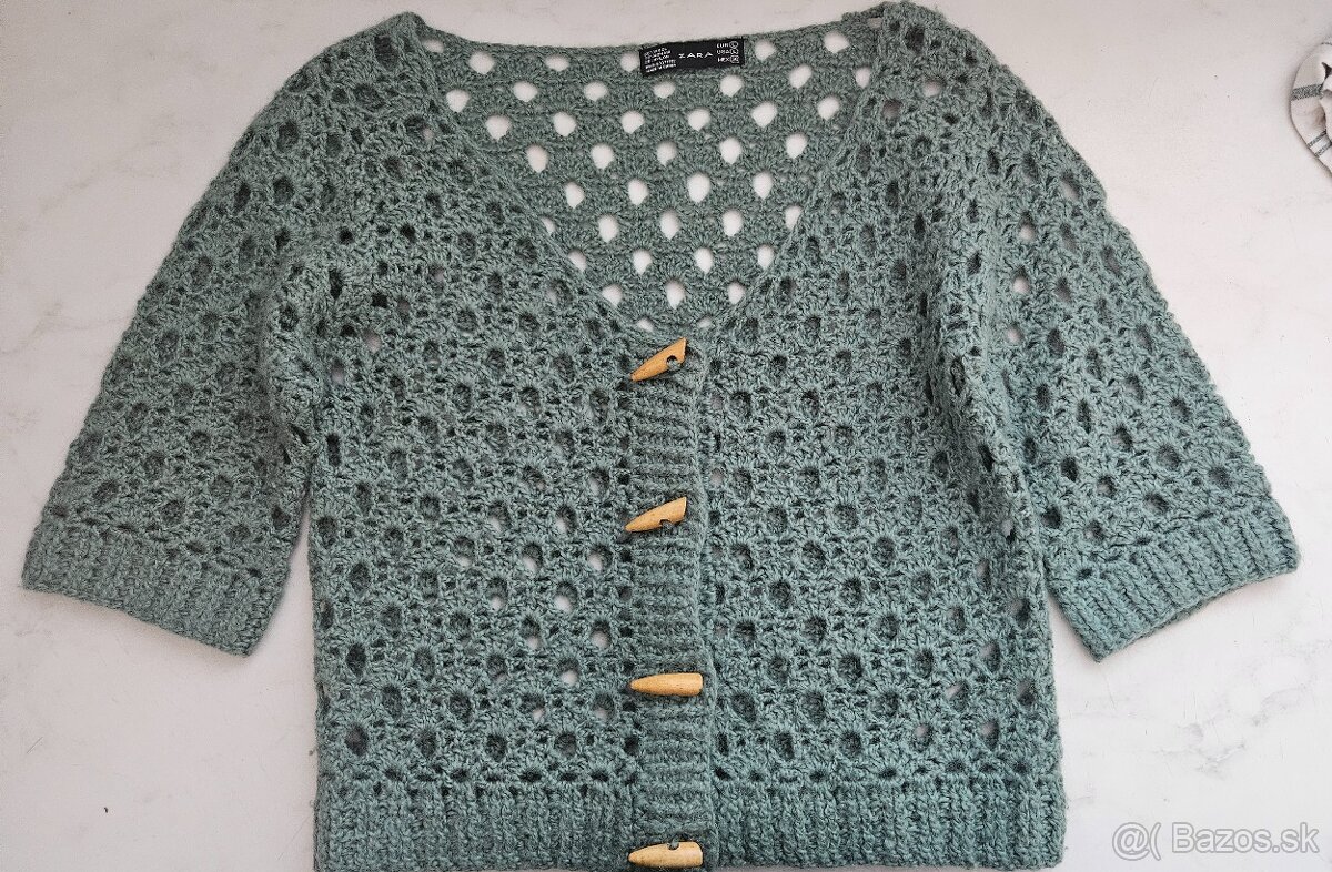 Zara - zelený háčkovaný svetrík - 2