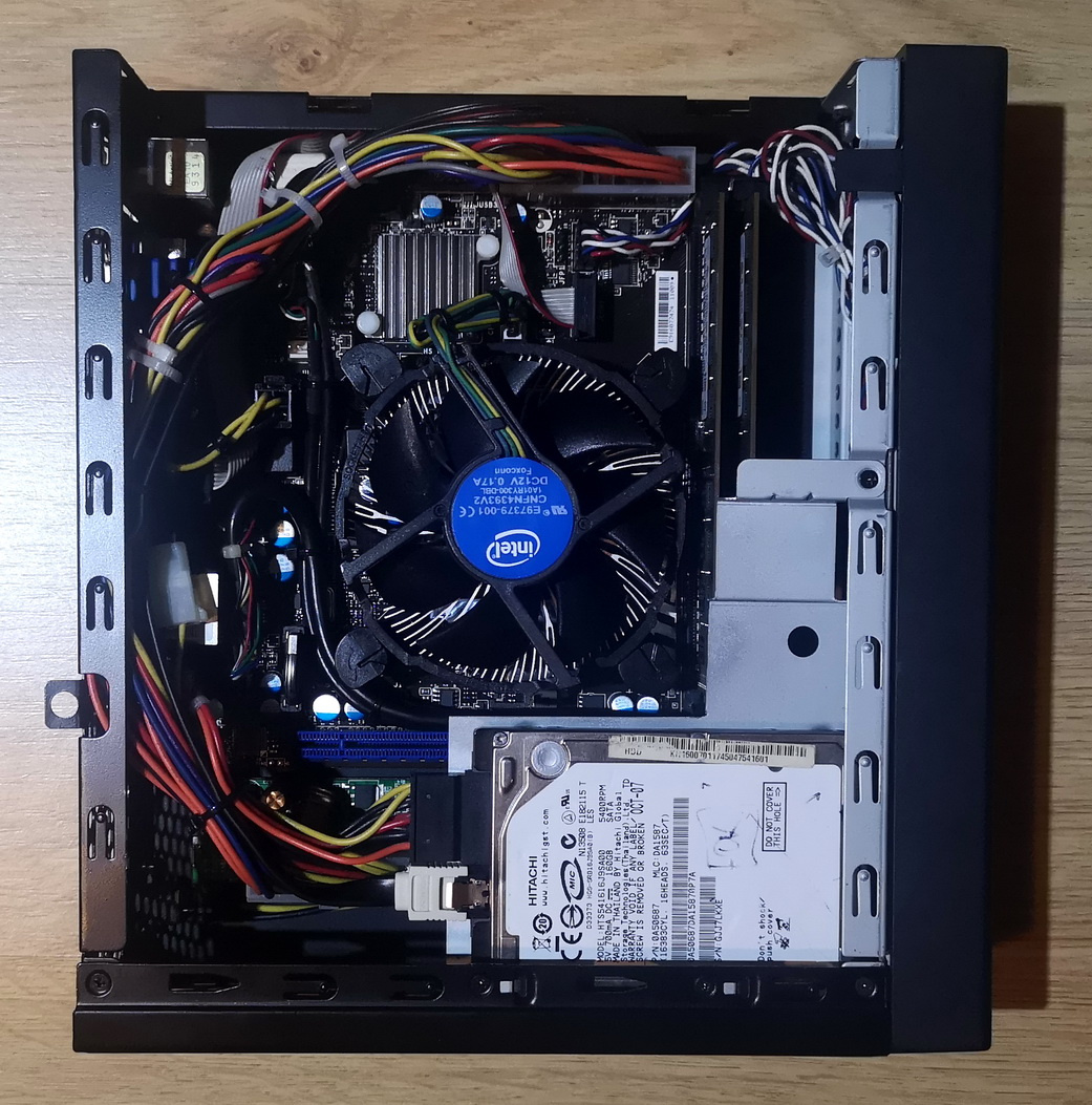 Predám starší PC Intel Core I3 3,6GHz (05) - 2