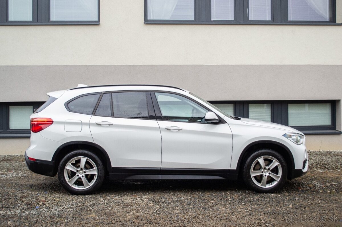 BMW X1 sDrive 18i Advantage A/T - 2
