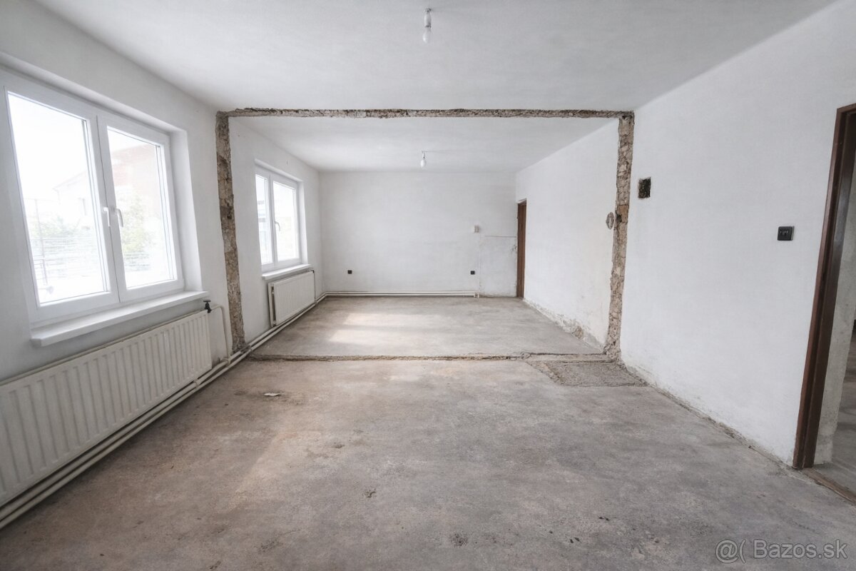 PREDAJ rodinný dom pri parku - 2