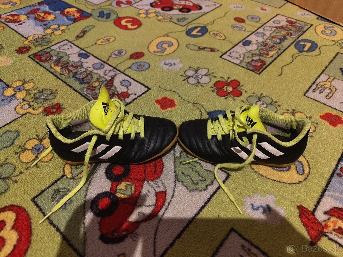 Predám halovú obuv - 2