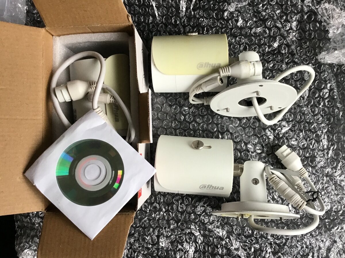 Exteriérová IP Kamera Dahua 3x - TOP STAV - 2