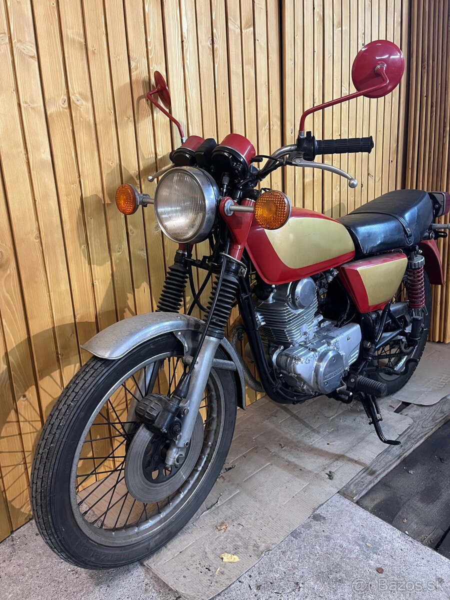 Kawasaki Z200 - 2