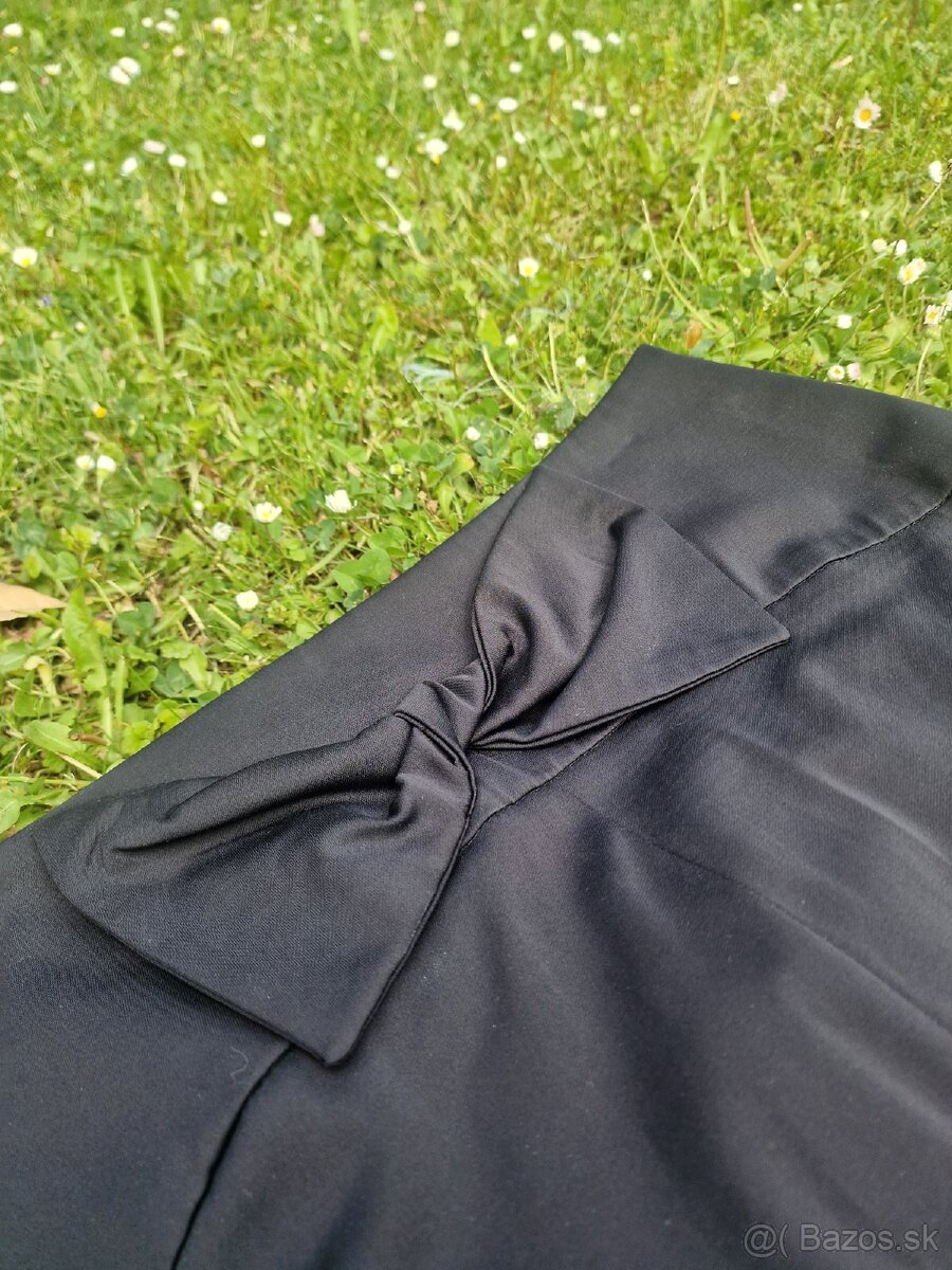 Sukňa zn.Zara Basic v.L - 2