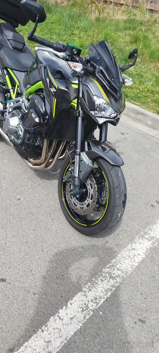 Kawasaki Z900 - 2