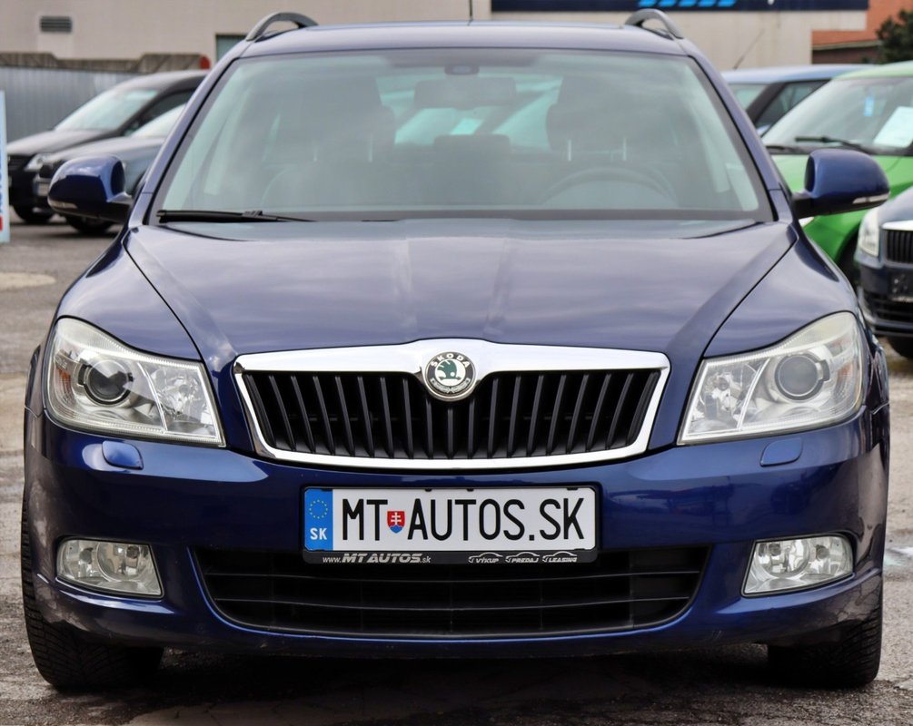 Škoda Octavia 1.6 TDi Elegance - 2