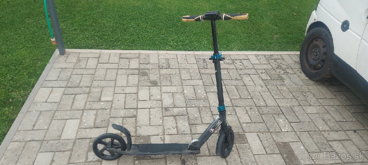 Predam kolobezku X - 2