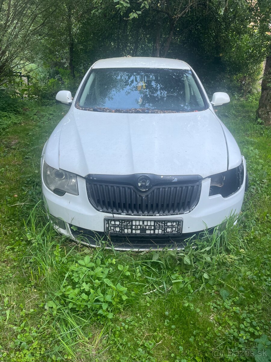 Superb 2 3.6 V6 Nahradne diely - 2