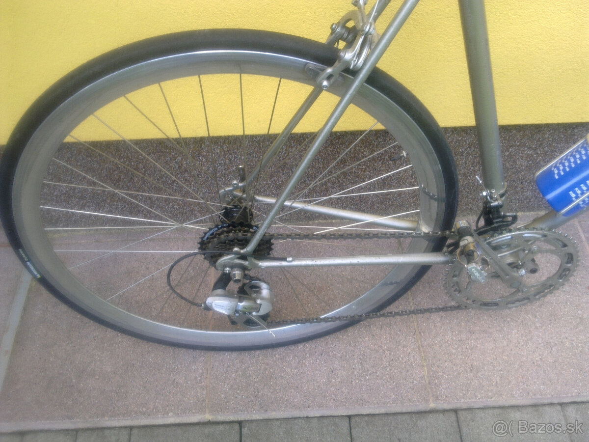 cestný bicykel - 2