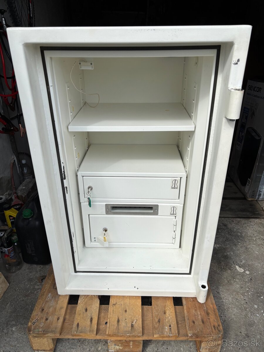 Veľký trezor robur - 2