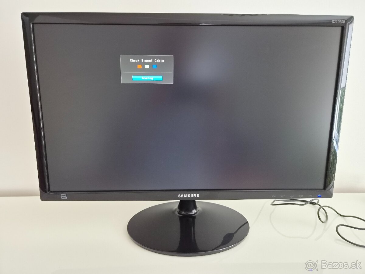 Samsung S24D300H - 2