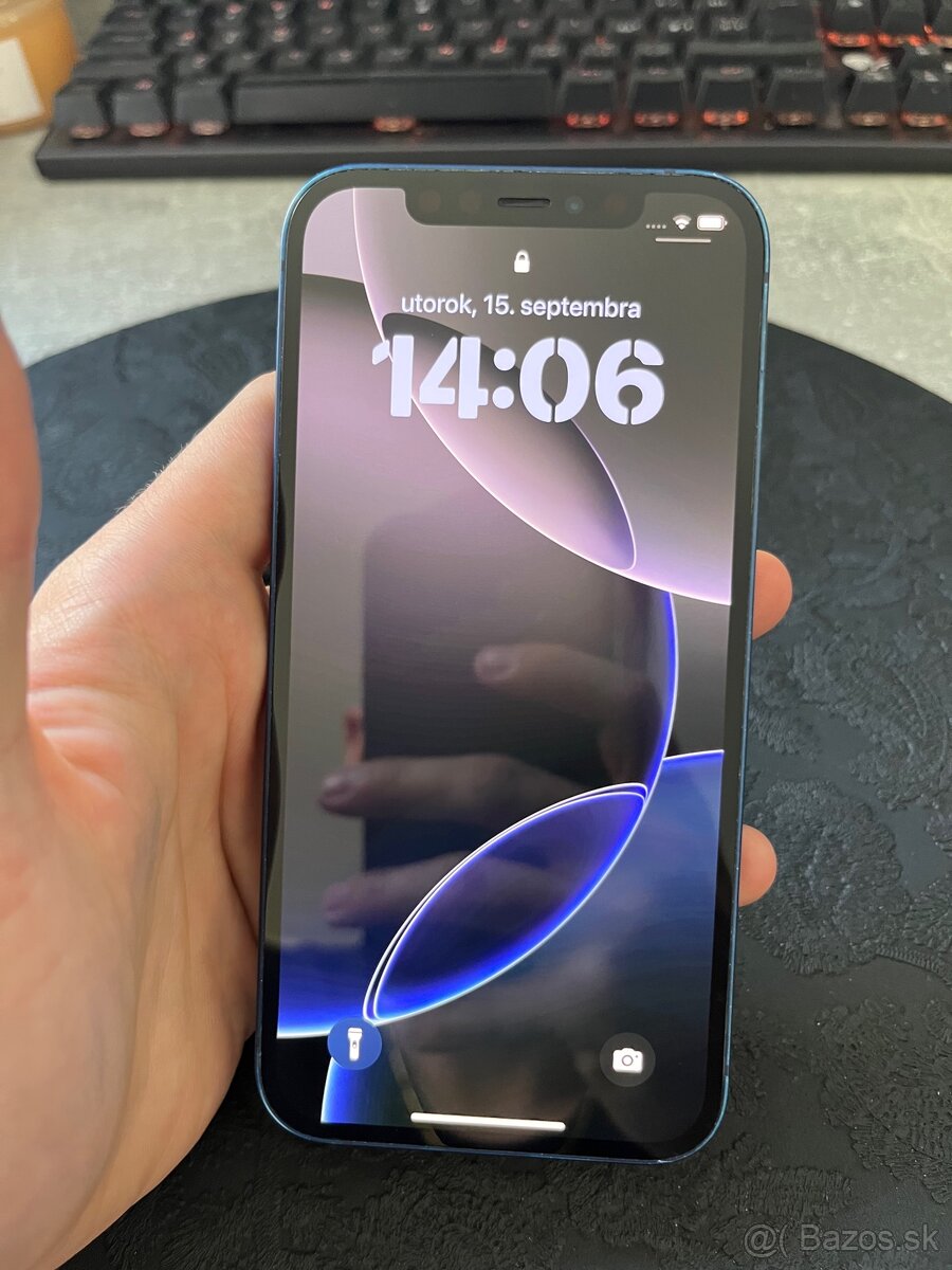 iPhone 12 modrý 128gb 77% batéria - 2