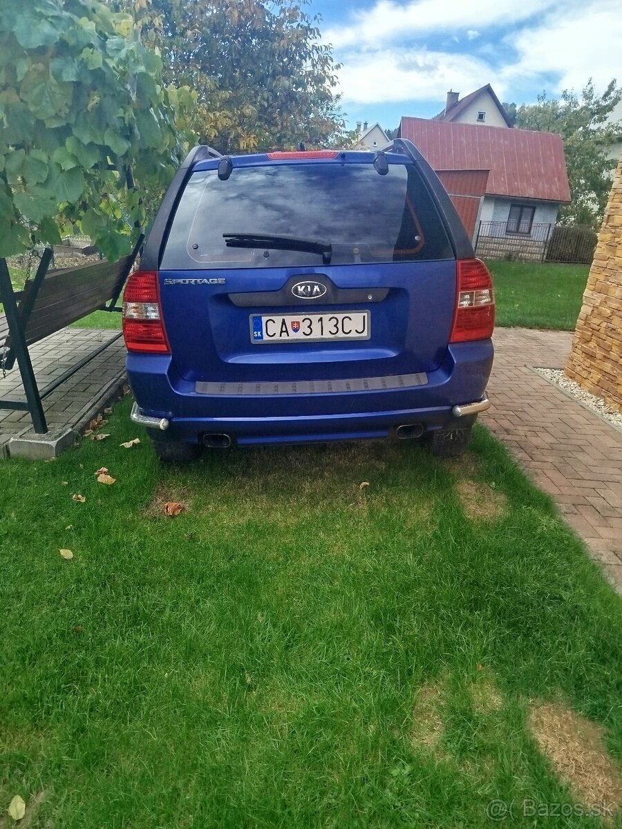 Predám KIA Sportage II - 2