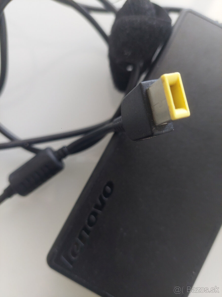 135W nabíjačka adaptér Lenovo ADL135NDC3A - 2