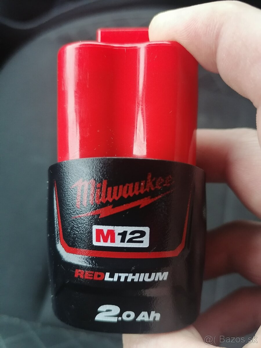 Nabíjačka Milwaukee 12V C2C - 2