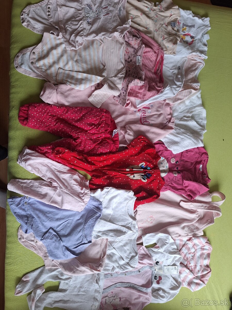 balik oblecenia 0-6mesiacov + topanocky cca 55 ks - 2