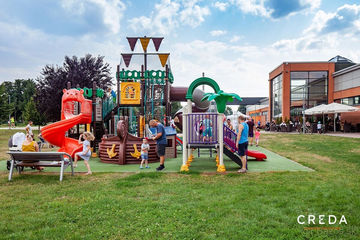 CREDA | prenájom obchodné priestory v OC TULIP - 2