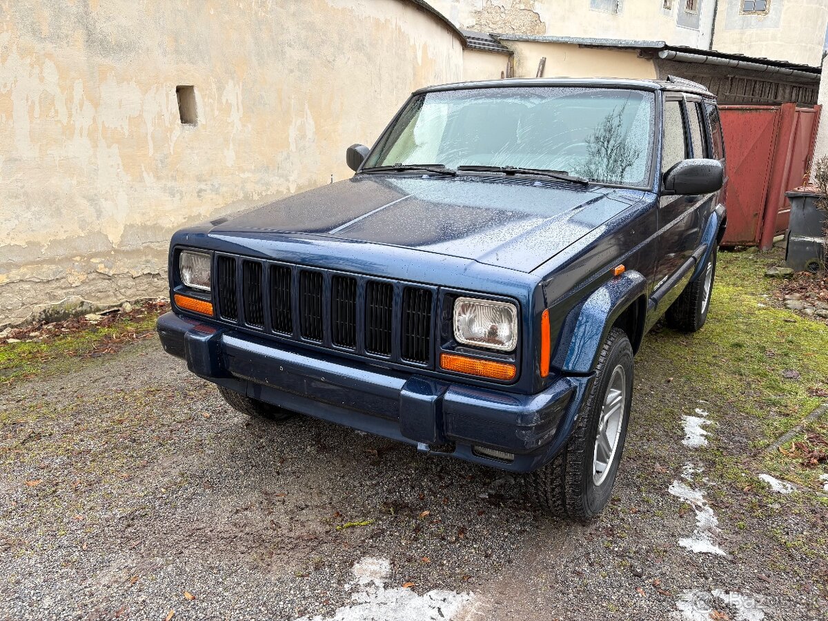 Jeep cherokee Xj 2.5 Talian - 2
