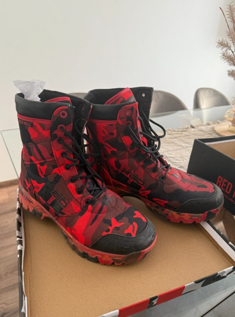 Predám celoročné topánky Double Red Boots RED HELL™ - 2