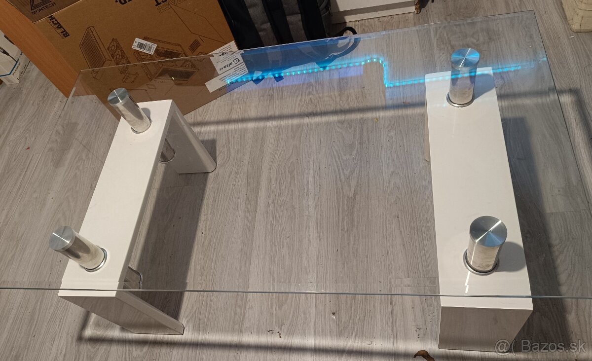 Konferečný stolík - 2