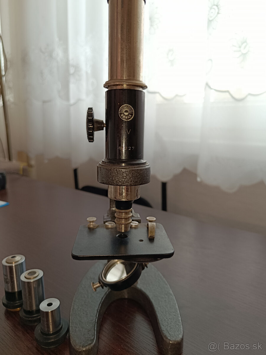 Mikroskop Okula IV - 2