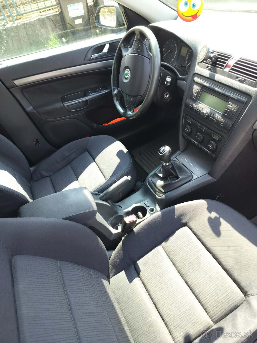 Predám Škoda Octavia 2 2l tdi - 2