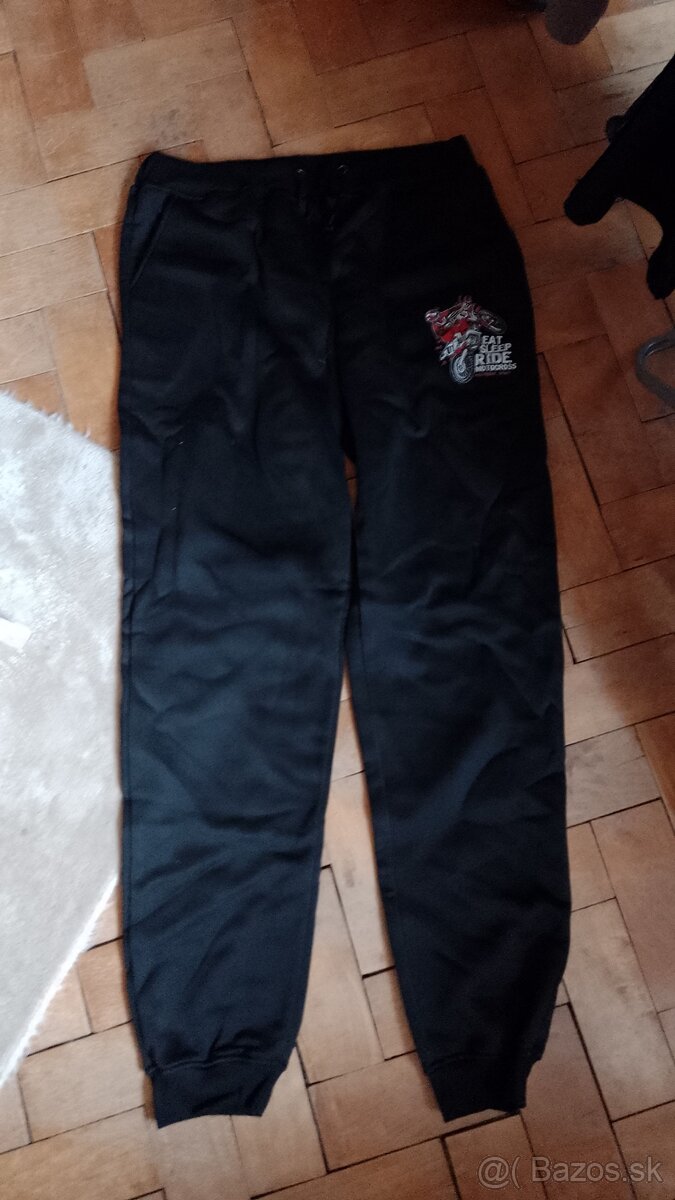 Oblečenie veľkosť L - 2