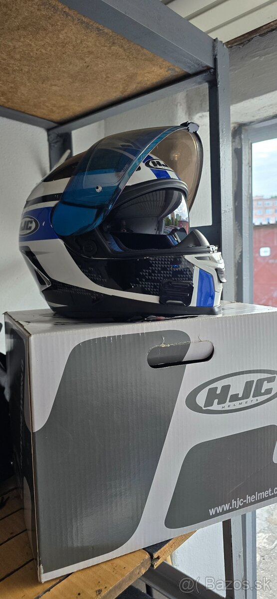 HJC IS-17 - 2