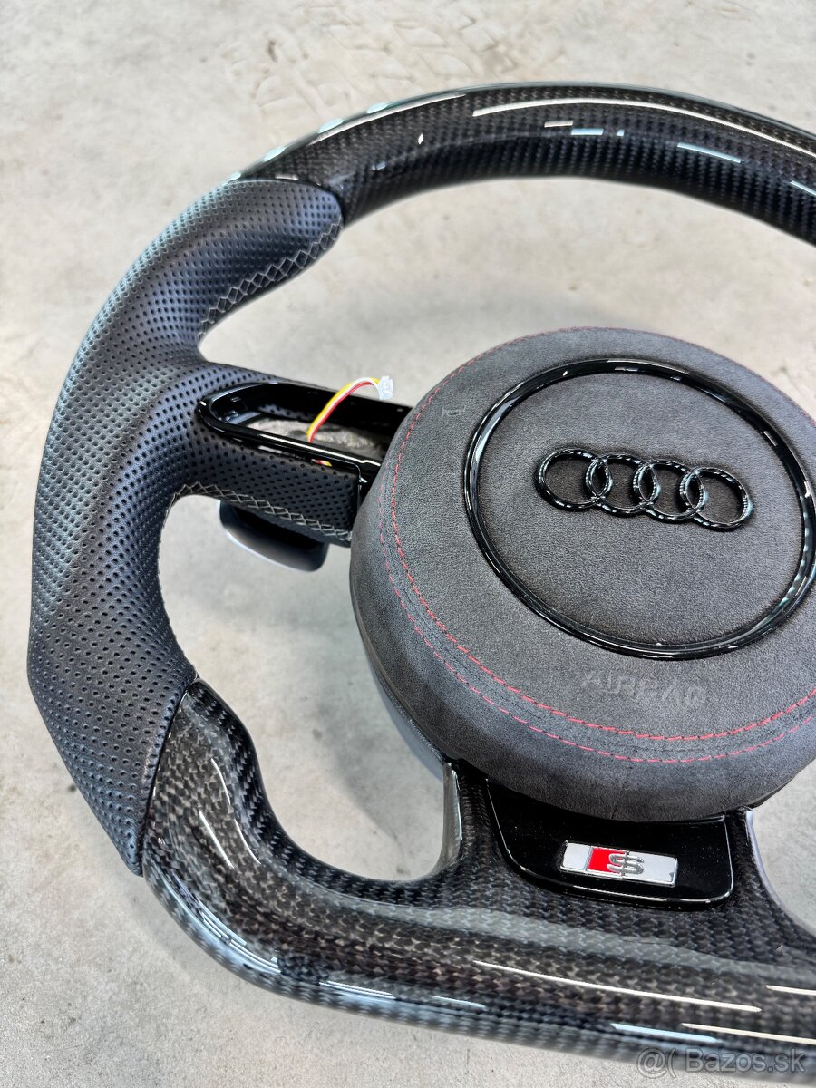 Carbon volant Audi - 2