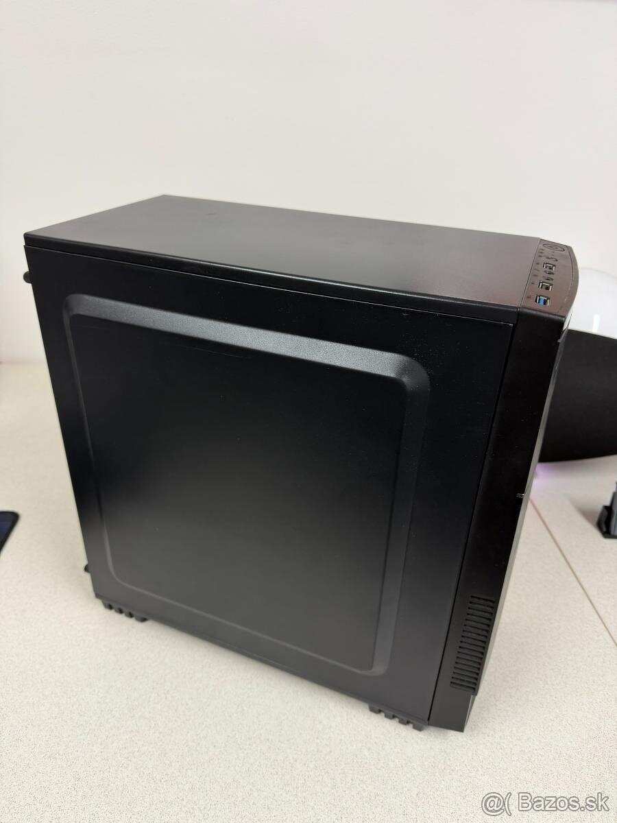 PC s procesorom Intel Pentium G4400 3.3 GHz - 2