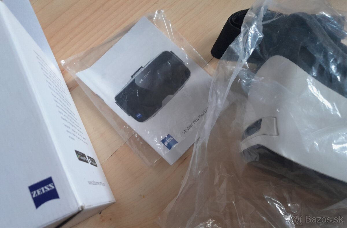 Virtuálna realita Carl Zeiss VR One plus - 2