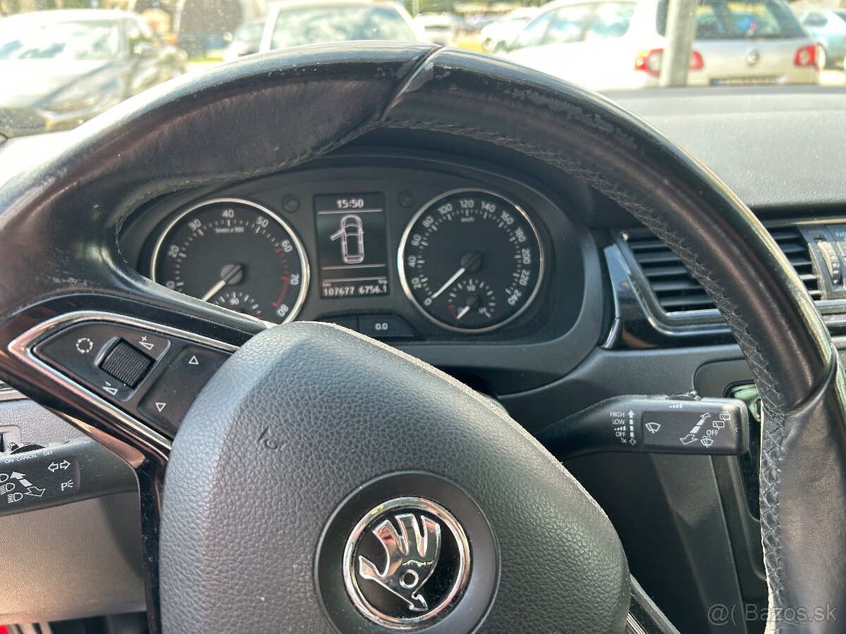 Predám škodu rapid 1.2tsi 77 kw - 2