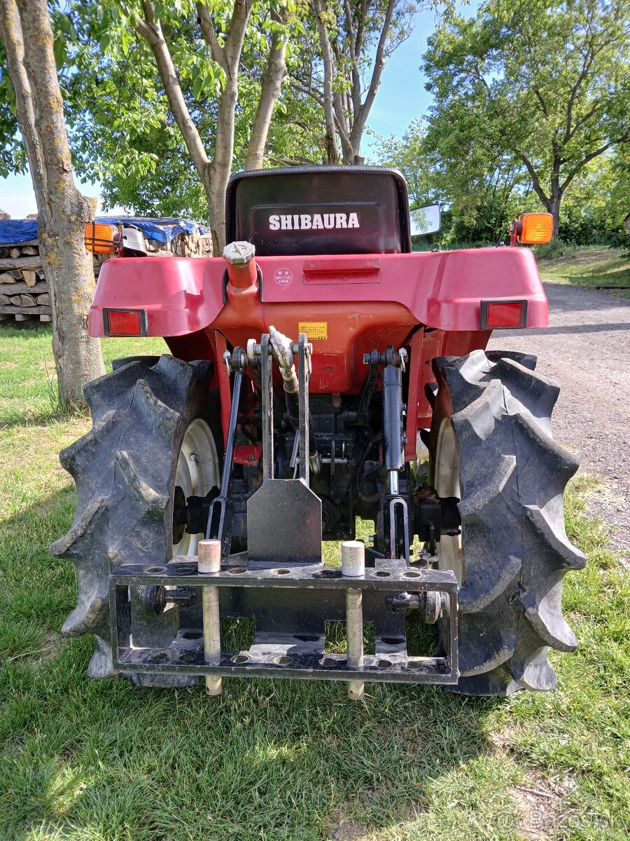 Predám Shibaura 16,5hp - 2