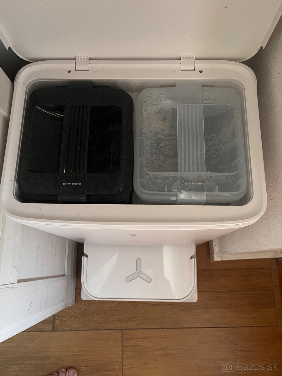 ECOVACS DEEBOT X5 OMNI - 2
