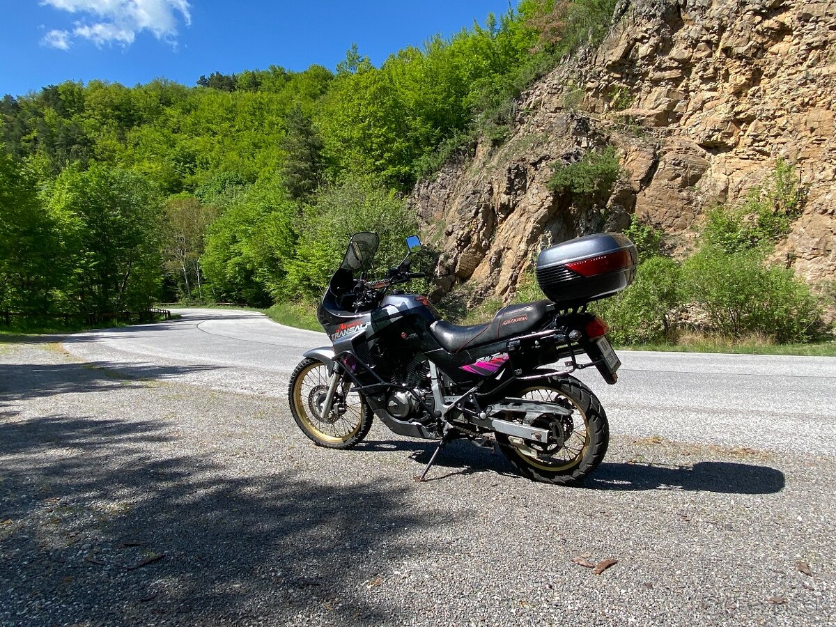 Honda transalp 600