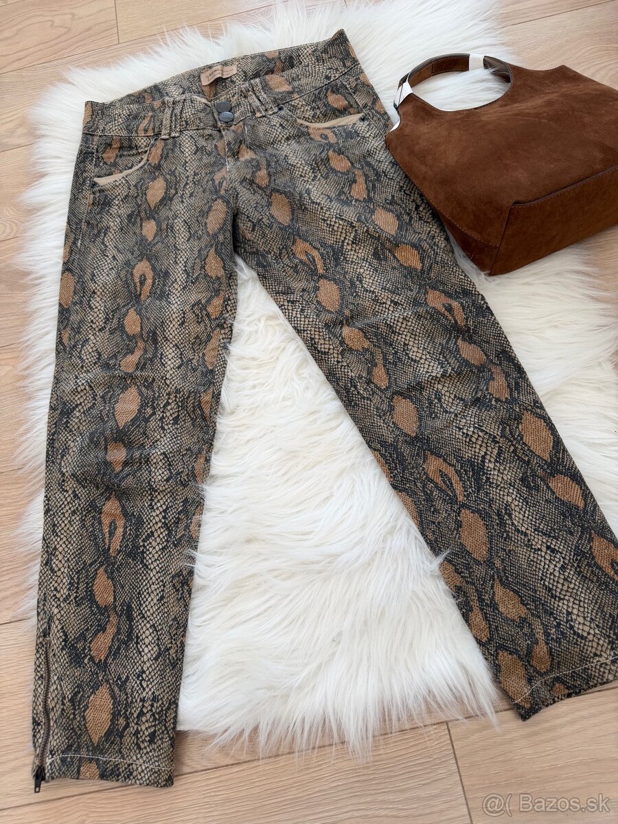Dámske 3/4 nohavice s hadím vzorom, 36 - 2