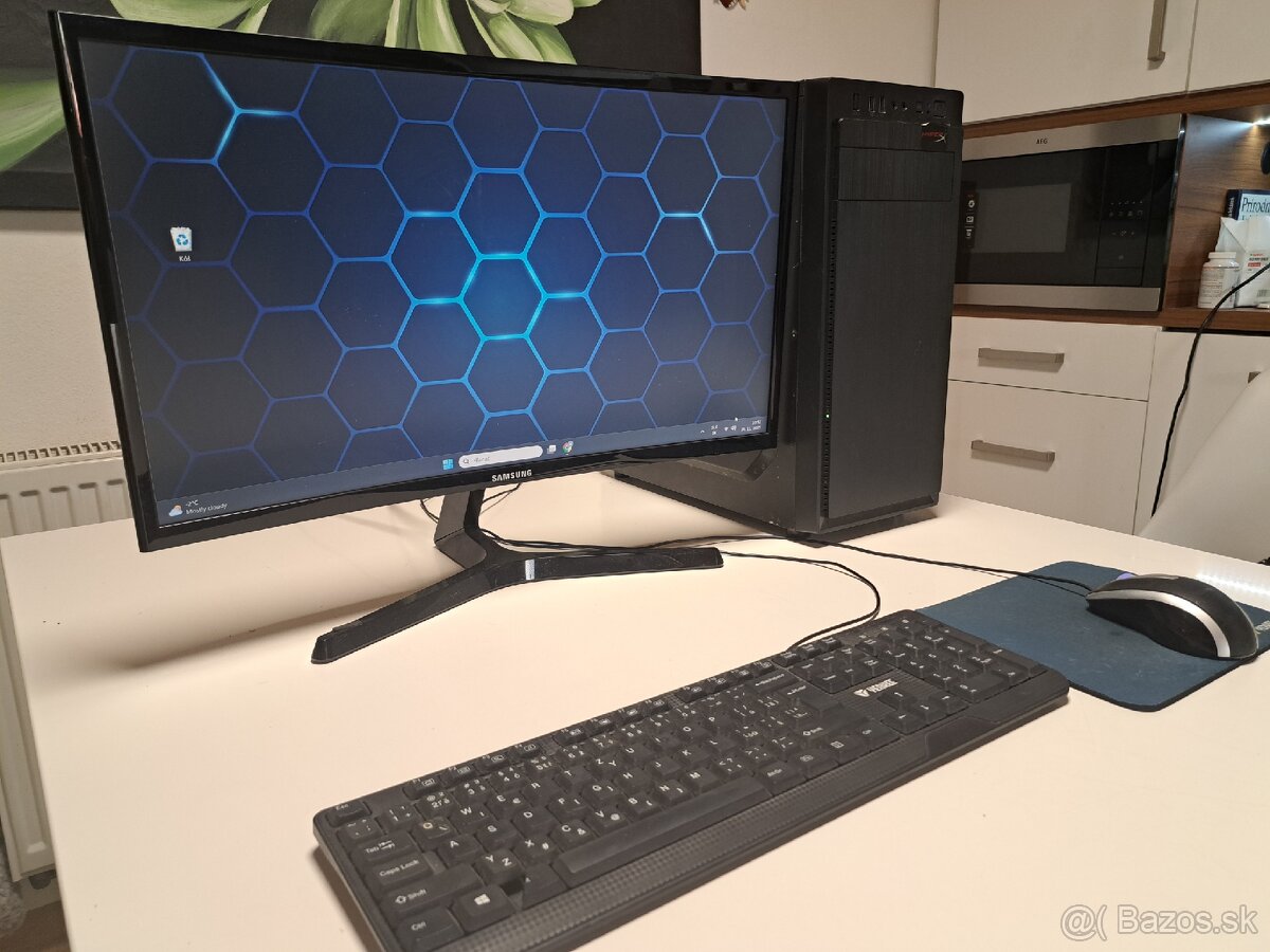 Predám herný PC + 24" – komplet set - 2