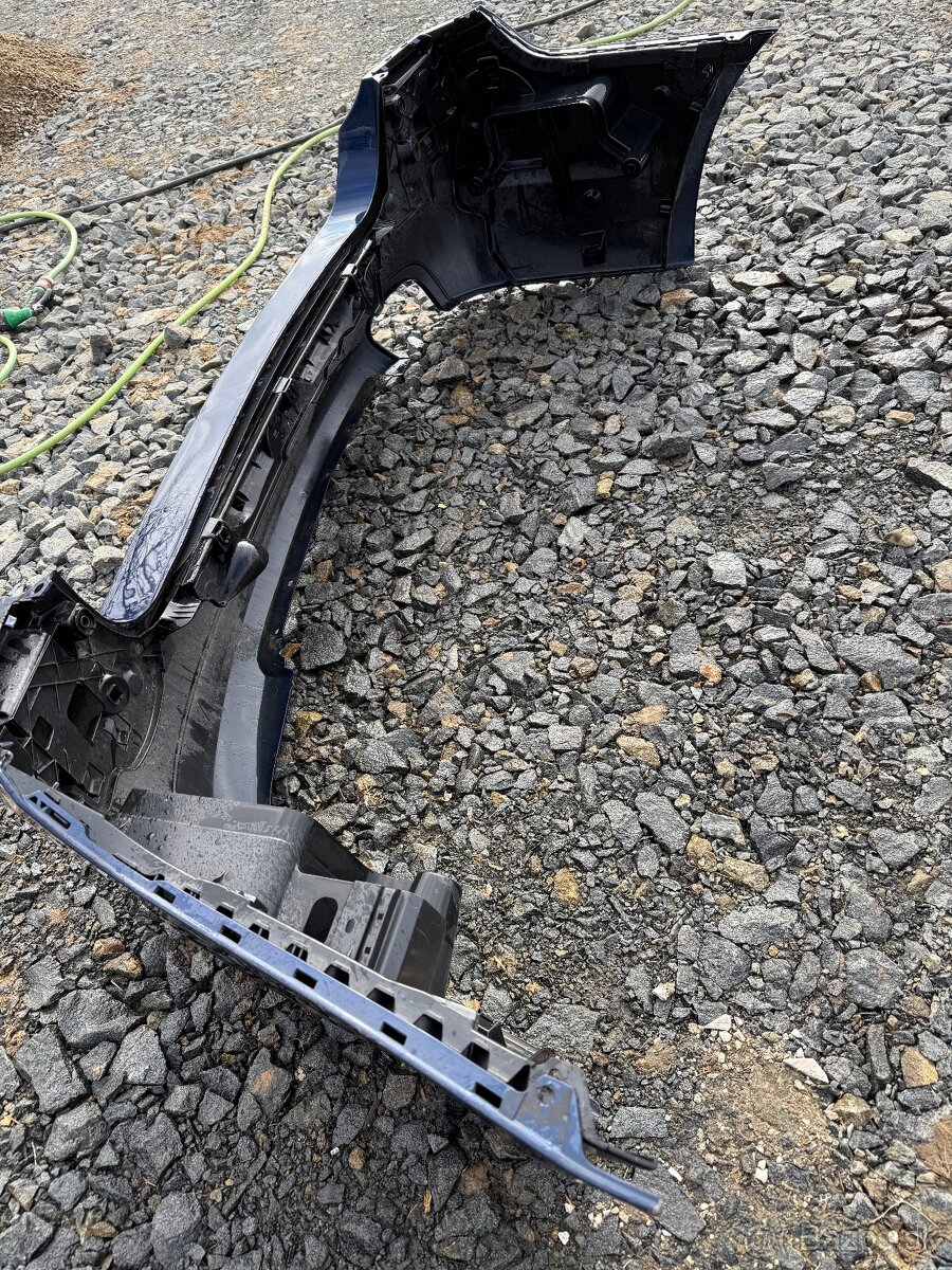 Bmw 5 F10 F11 predný naraznik a zadný naraznik - 2