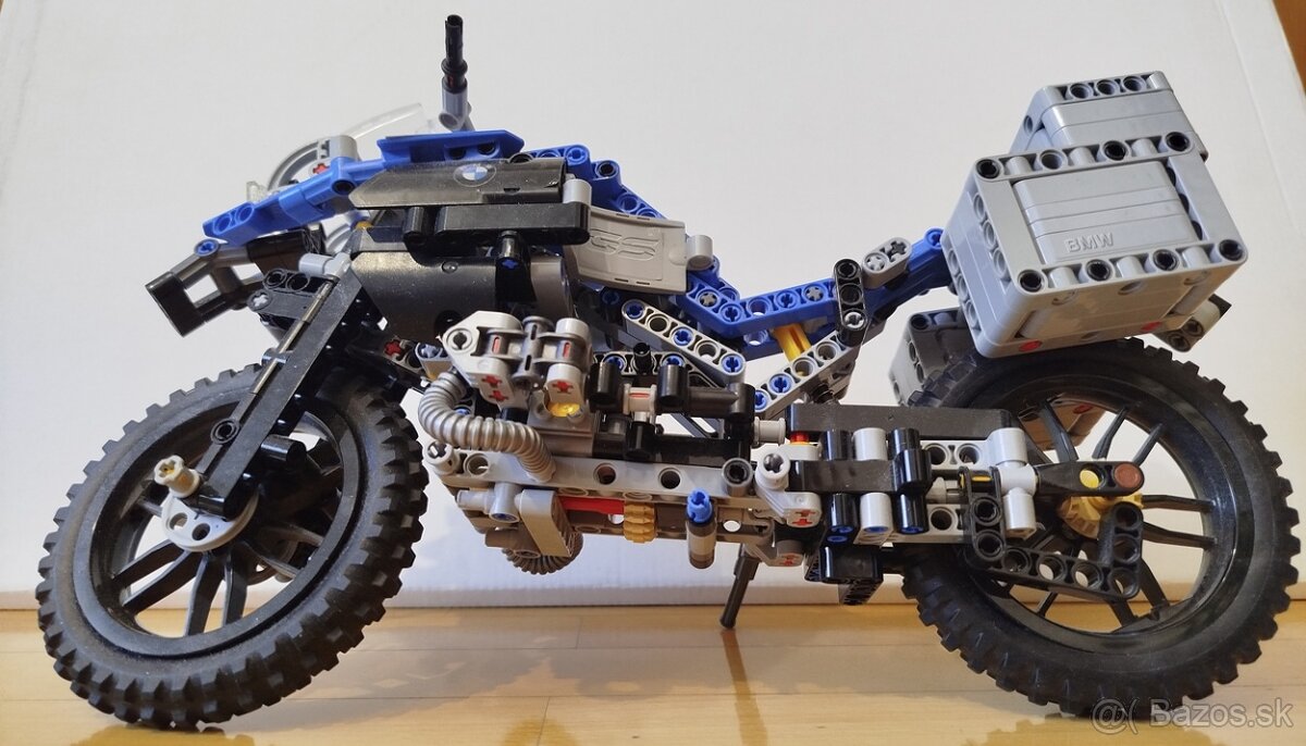 Lego Technic - BMW RS - 2