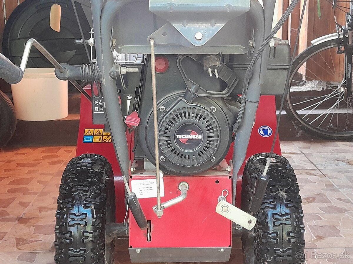 Profesionálna snezna freza - 2