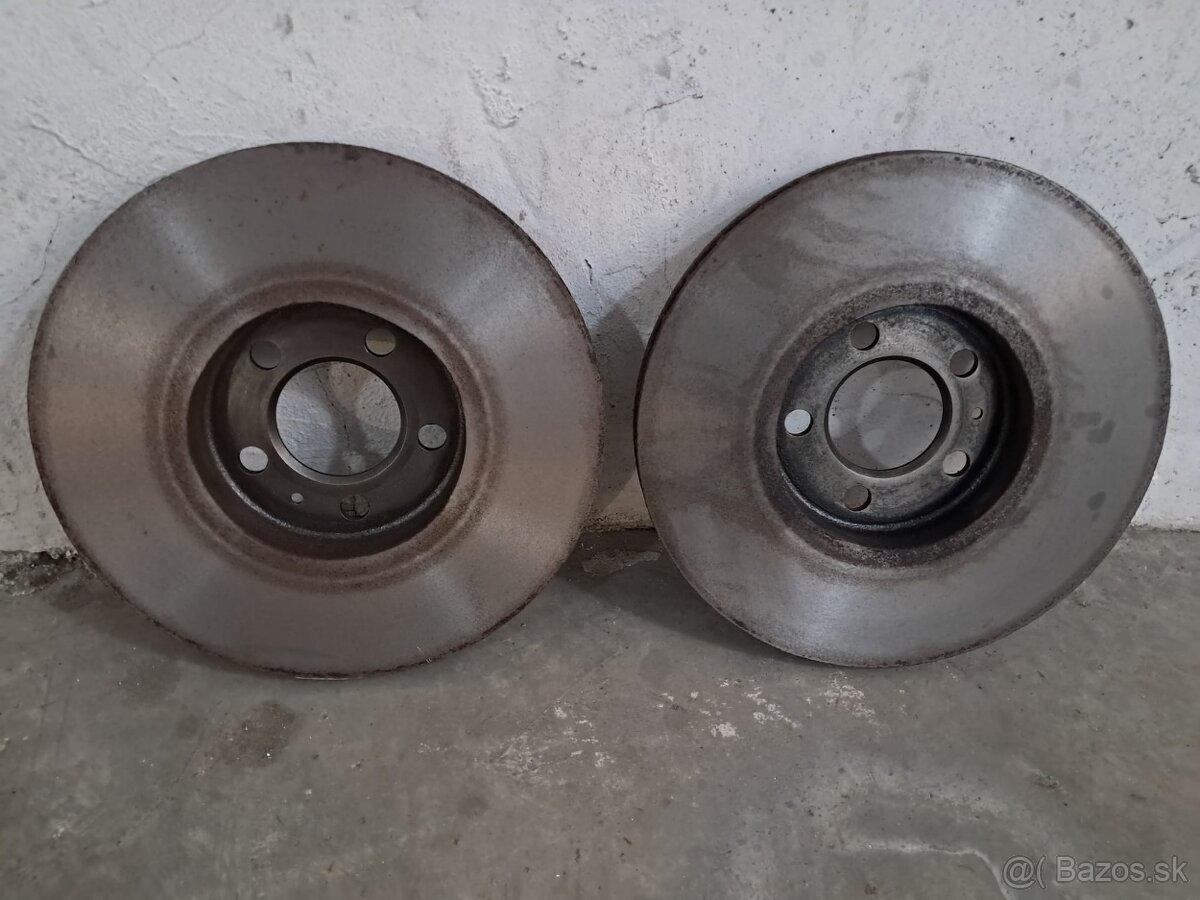 Vyrovnané sústruh. brz. kotúče Fabia2 - 288mm - Orig. VW - 2