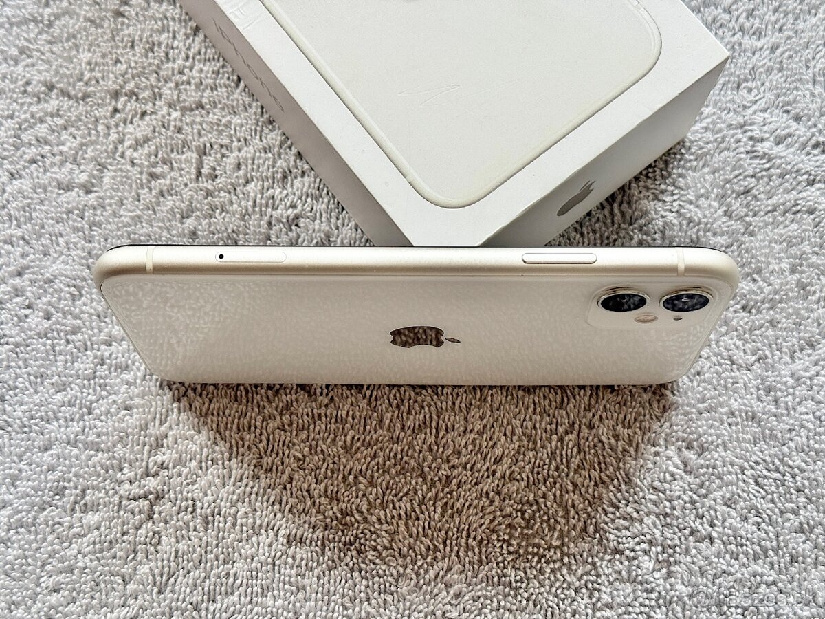 iPhone 11, NOVÁ BATERKA, SUPER STAV - 2