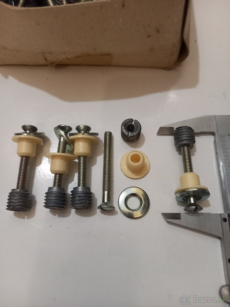 Okenné šruby,okno,skrutky - 2