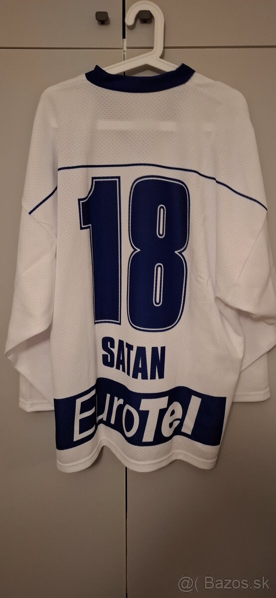 Hokejový dres MS 2002 s podpismi - 2