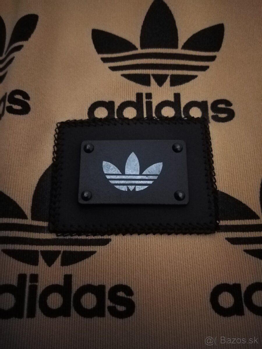 Tepláky Adidas nové - 2