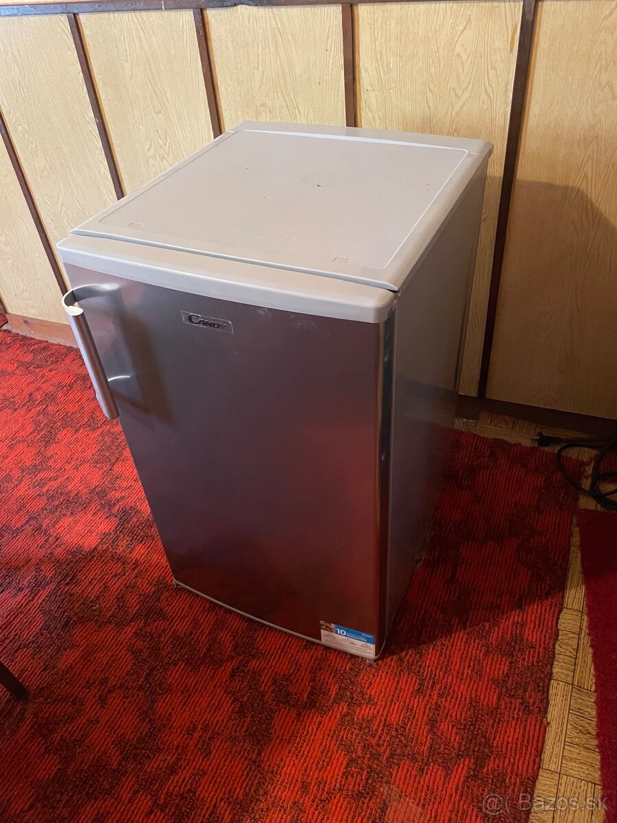 Predám chladničku s mrazákom + samostatný mrazák - 2