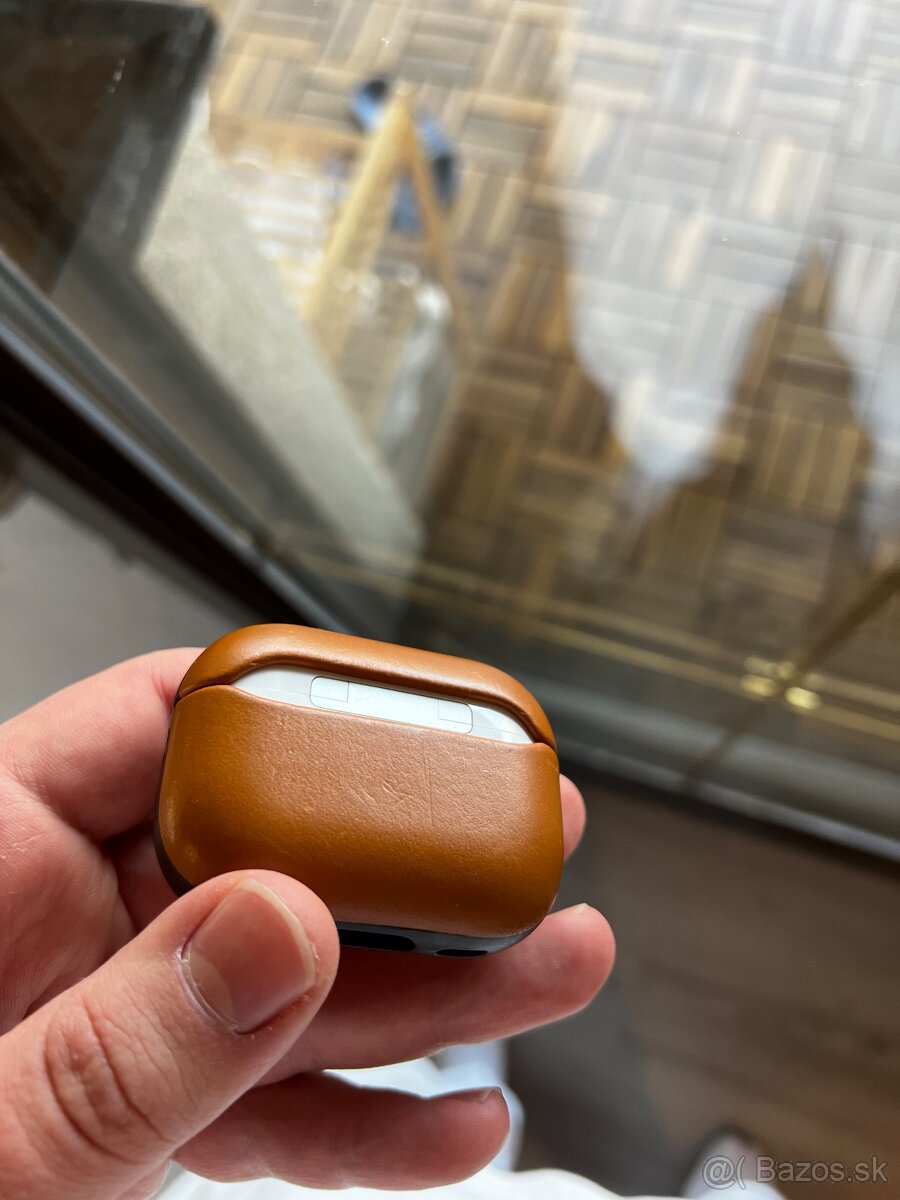 Nomad Leather kožený obal pre AirPods Pro 2 - 2