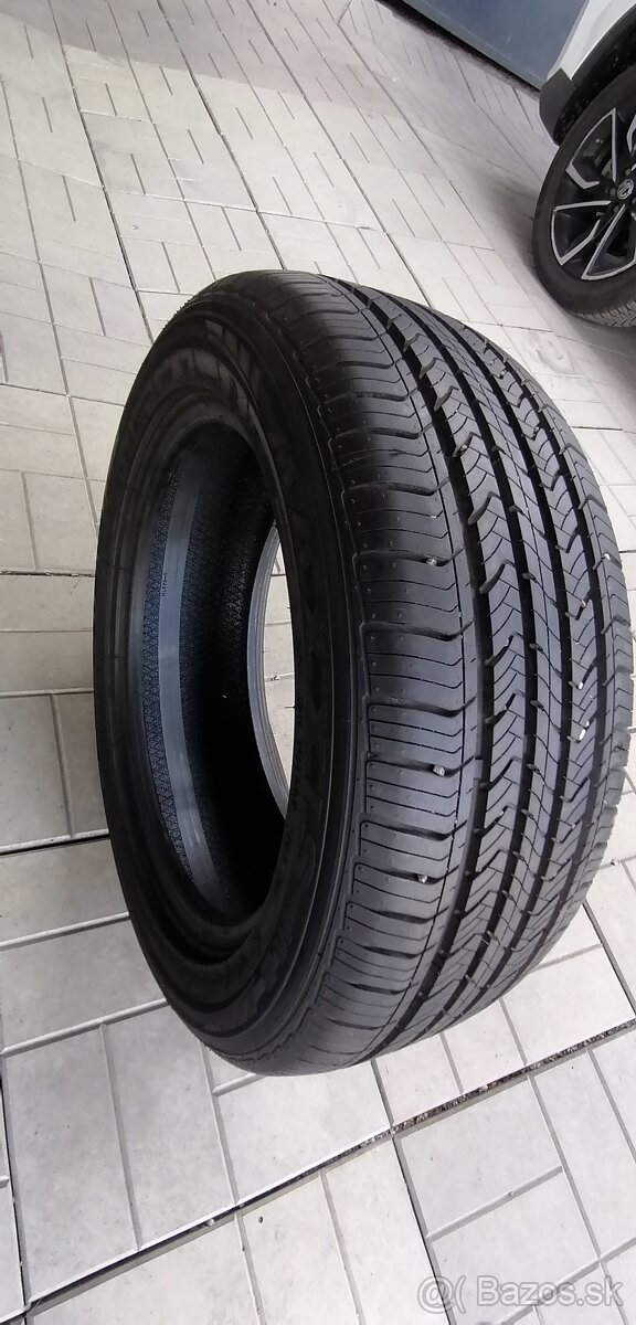 Pneumatiky 215x55 R17 - 2
