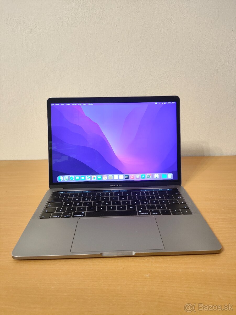 MacBook Pro 13 2016 | i5 • 16GB • 1TB SSD - 2